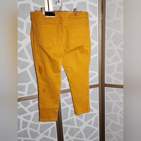 A.N.A Women's Ankle Length Skinny Jeans | Size 16 - Picture 4 of 6